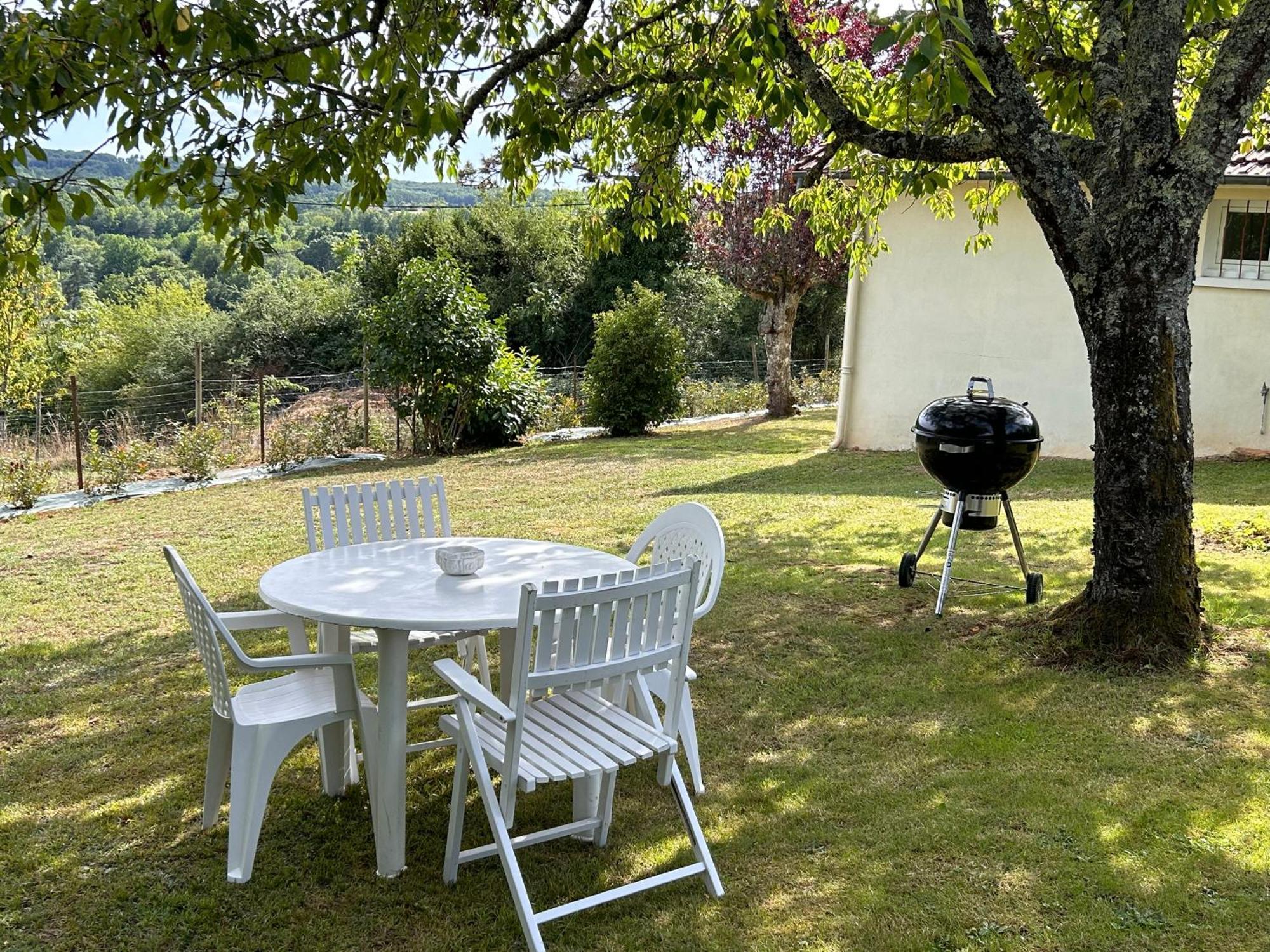Maison Au Coeur Du Perigord Vert Javerlhac-et-la-Chapelle-Saint-Robert Екстер'єр фото